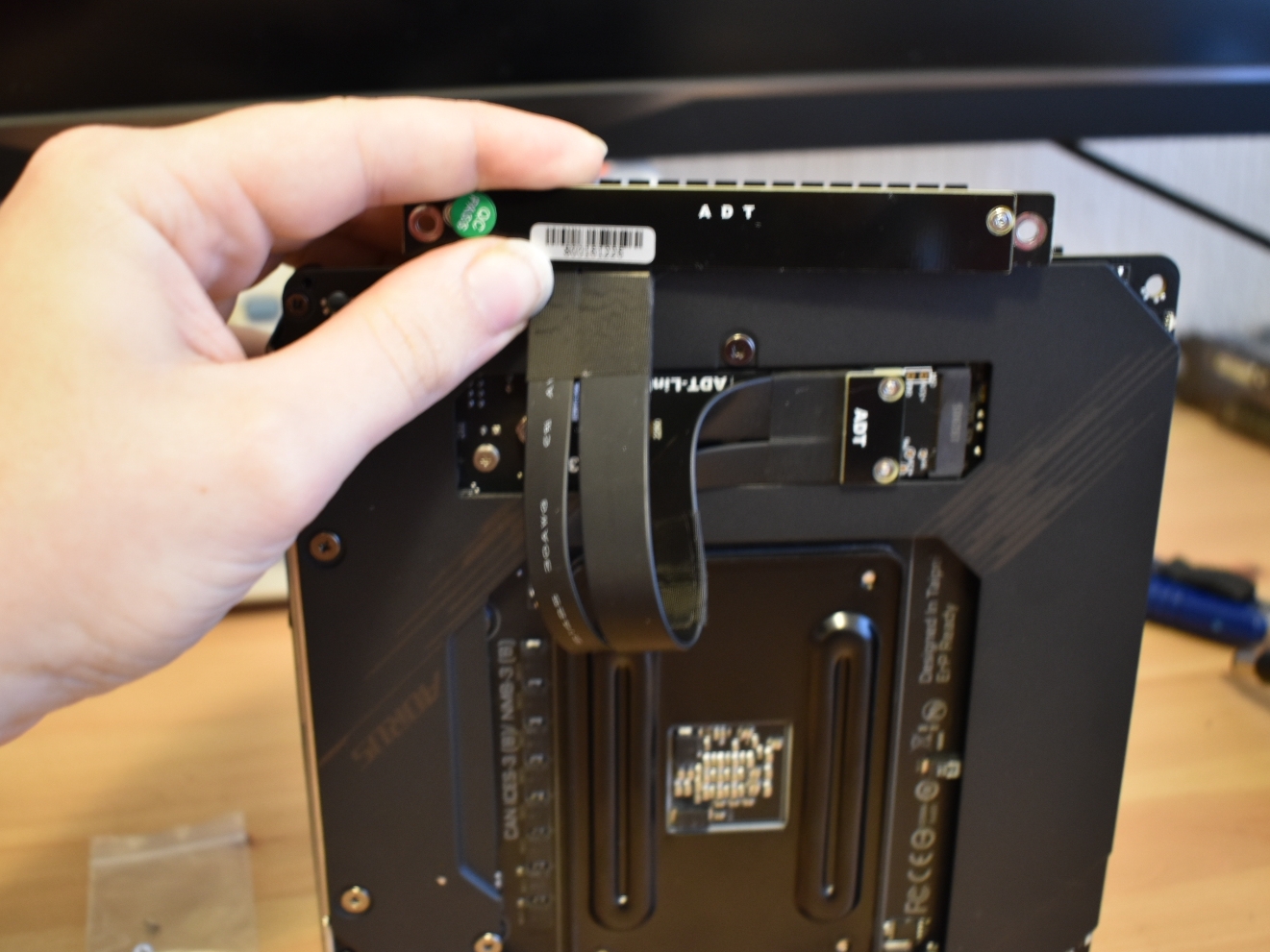 Riser cable Routing path